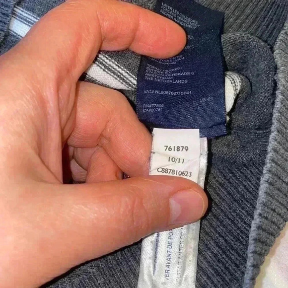 Plus size casual sweater for  men by Tommy Hilfiger - Picture 5 of 5